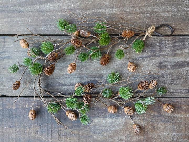 Chic Antique Fleur Artificial Cedar Garland With Pine Cones 96 cm