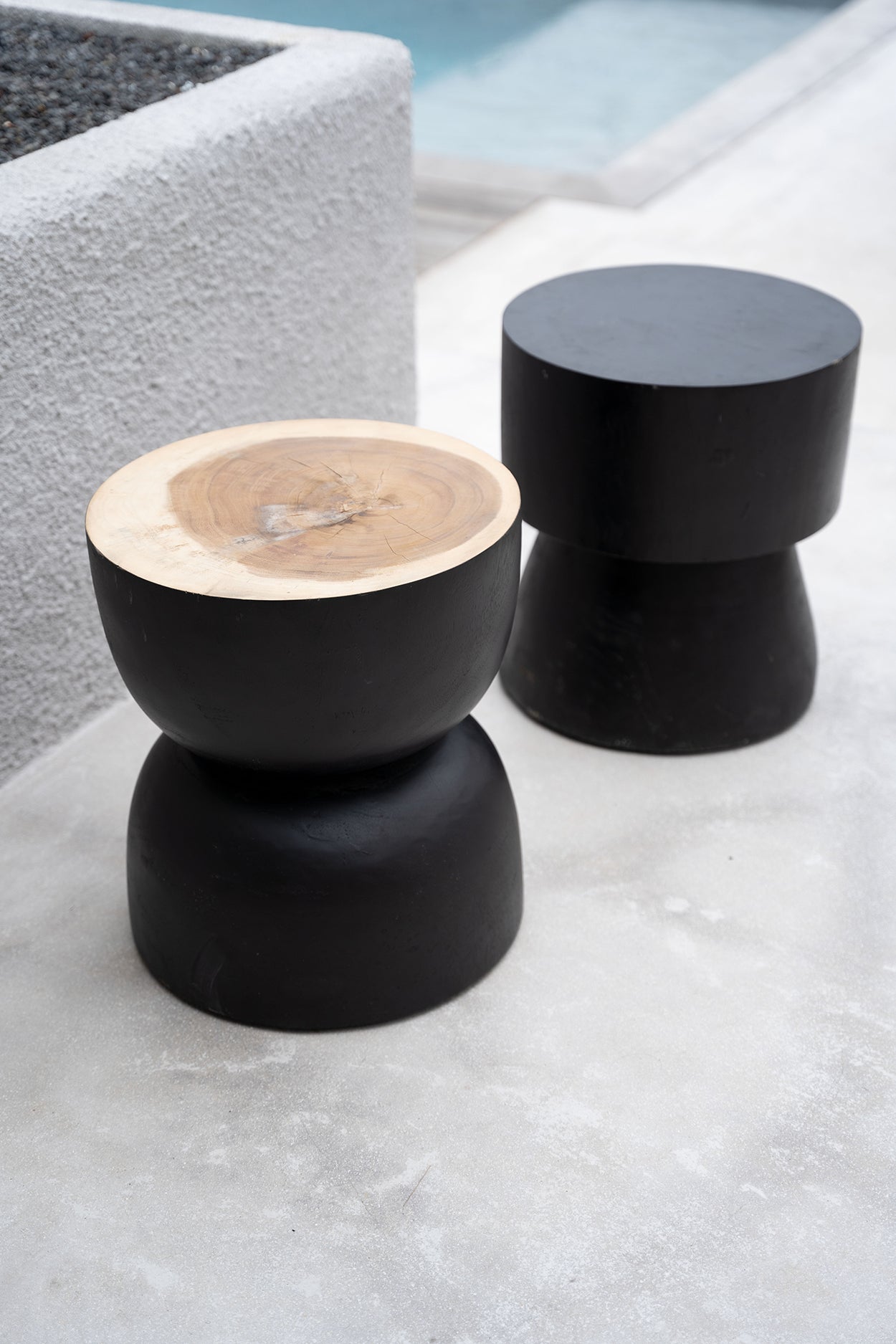 The Karbun Table - Black Natural